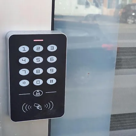 Nikolaj Mirlikiski Lägenhet *